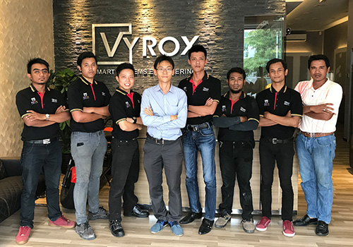 VYROX Technical Support Team 12