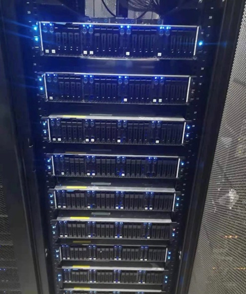 HPC Cluster - Supercomputer Array